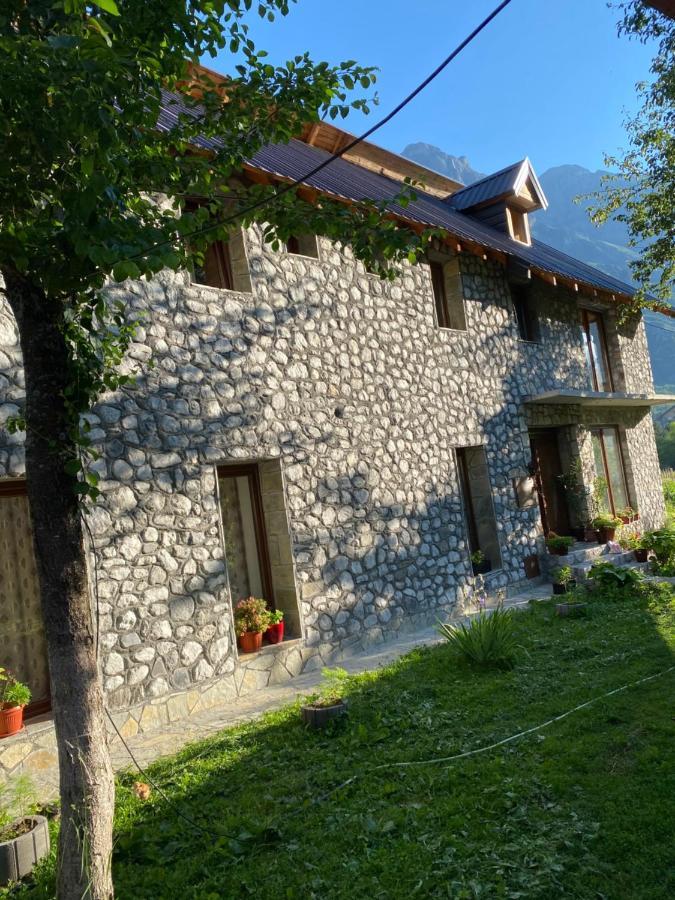 Guesthouse Demushi Valbone Exterior photo